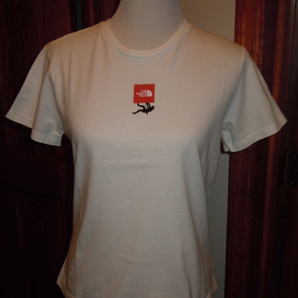 VINTAGE WOMENS THE NORTH FACE WHITE T-SHIRT TEE SZ MED EUC FRONT & BACK GRAPHIC